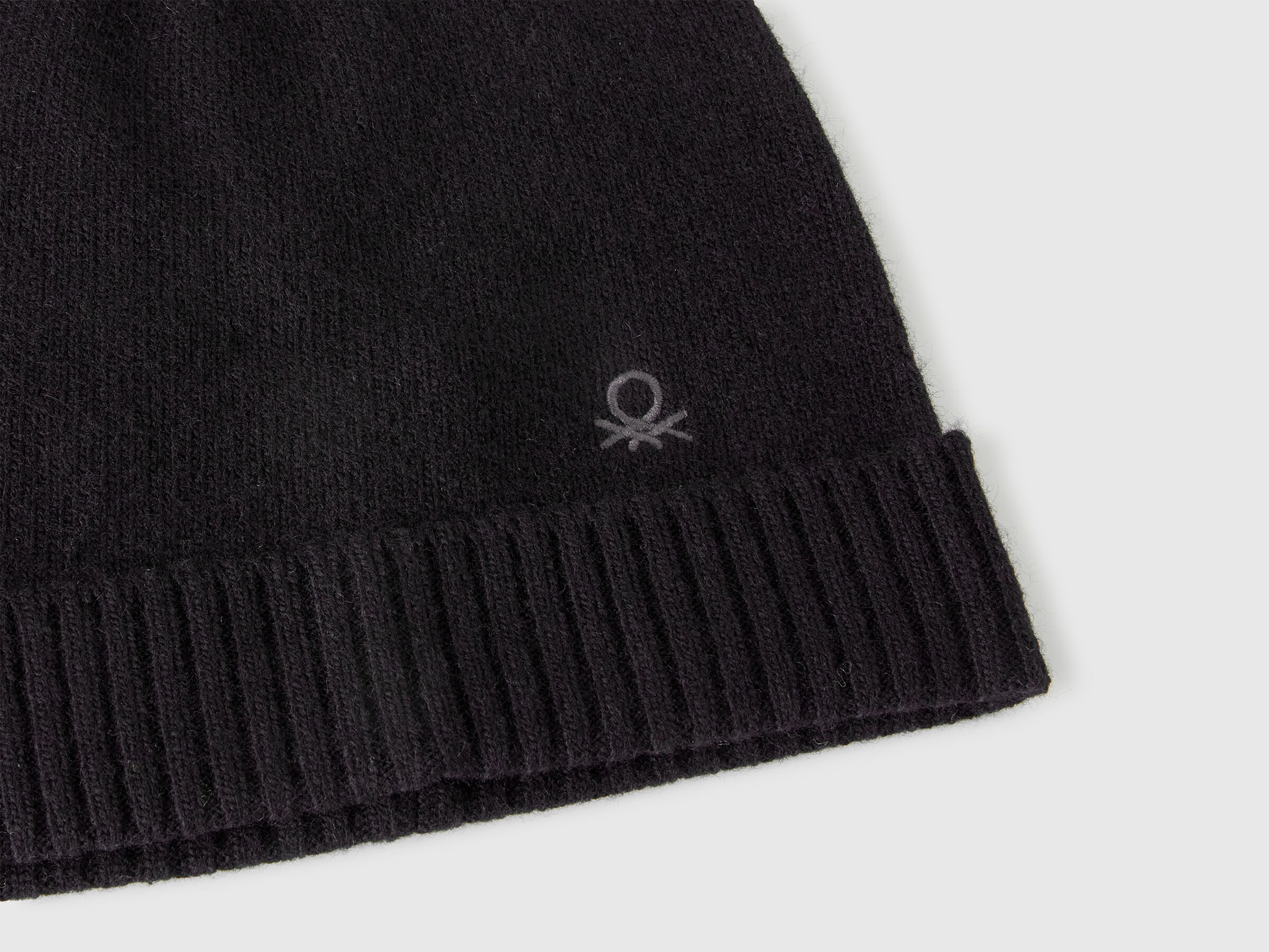 KNITTED - HAT Women image number 3